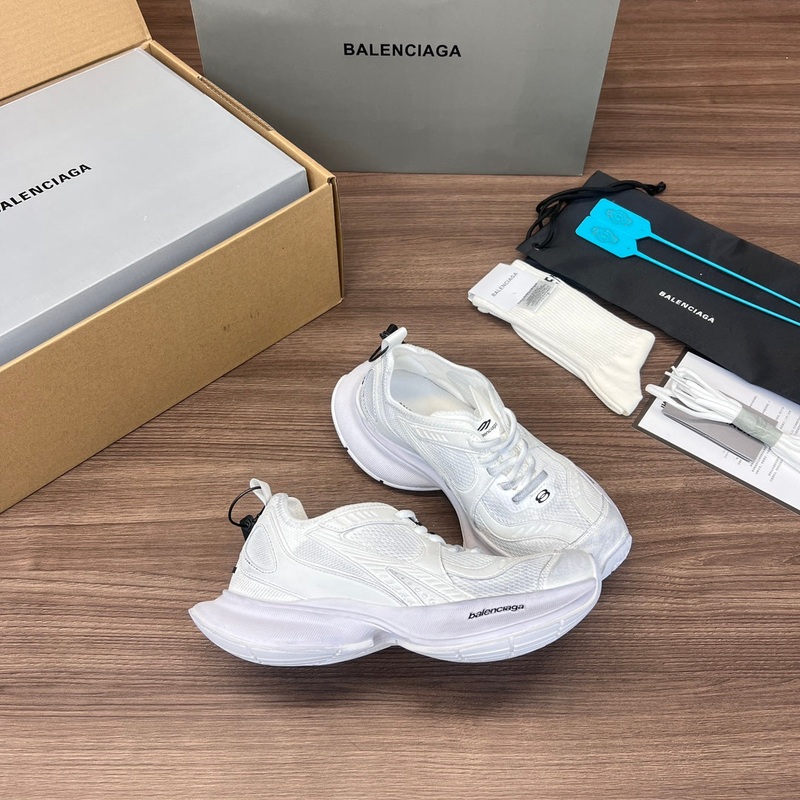 Balenciaga sneakers 196
