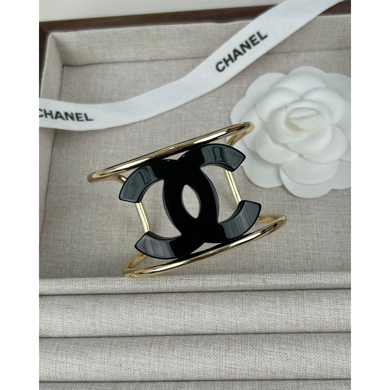 Chanel Luxury Bracelet | Iconic Elegance & Boutique-Grade Quality 06