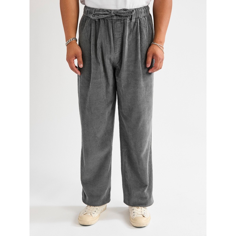 Doune Corduroy Pants in Charcoal Jumbo Cord