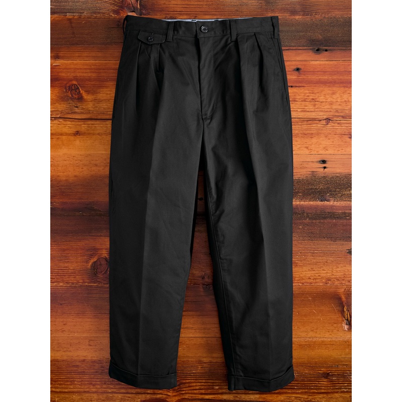 2-Pleat Twill Trousers in Black