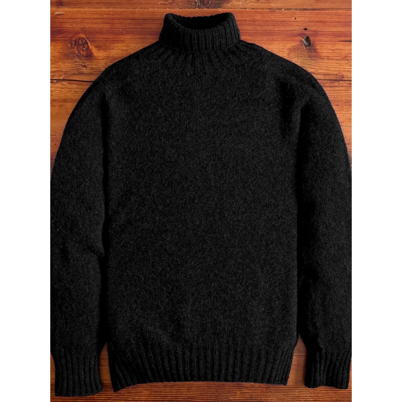 “Sylvester” Wool Turtleneck Sweater in Black