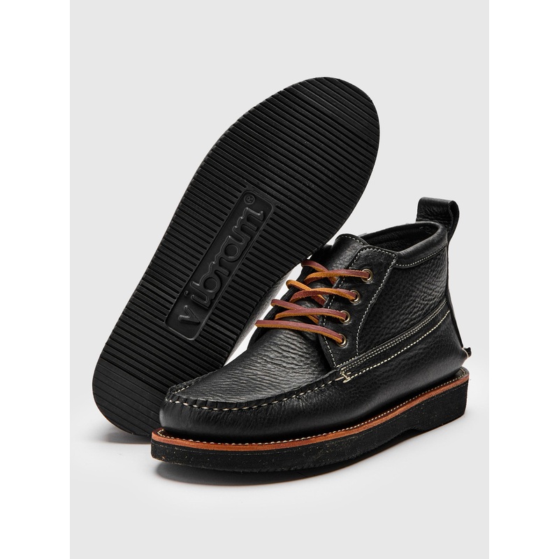 Trailside Chukka Boot in Black Grizzly