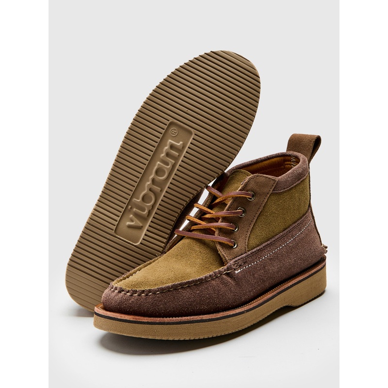 Trailside Chukka Boot in Chocolate Suede Combo