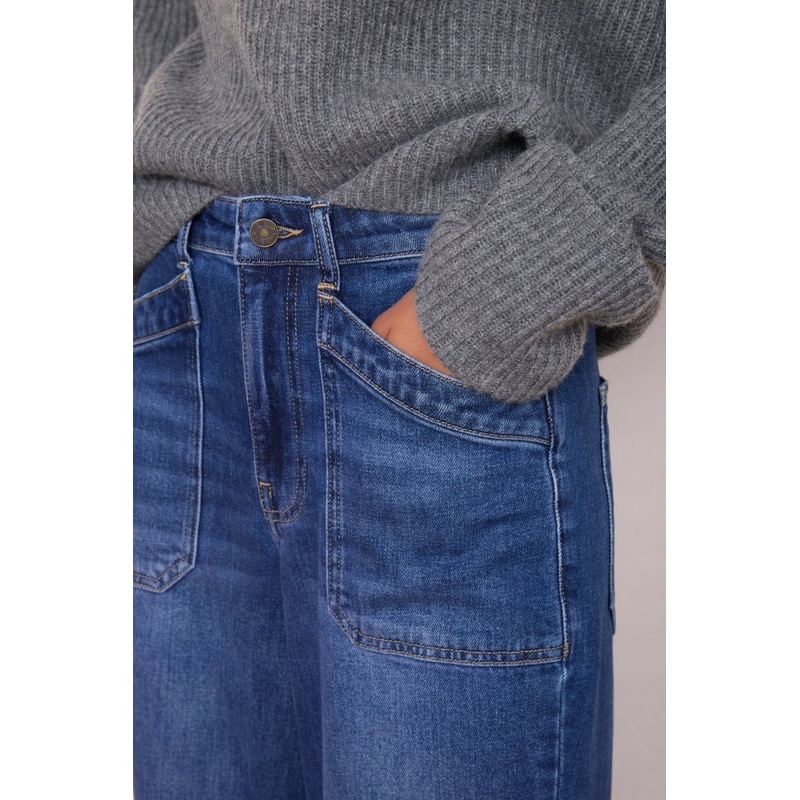 Kaya Cargo Barrel Jean – Mid Wash