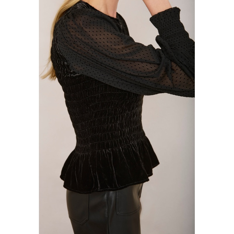 Macey Velvet Top – Black