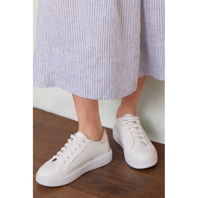 Winnie Leather Trainer – White/Gold