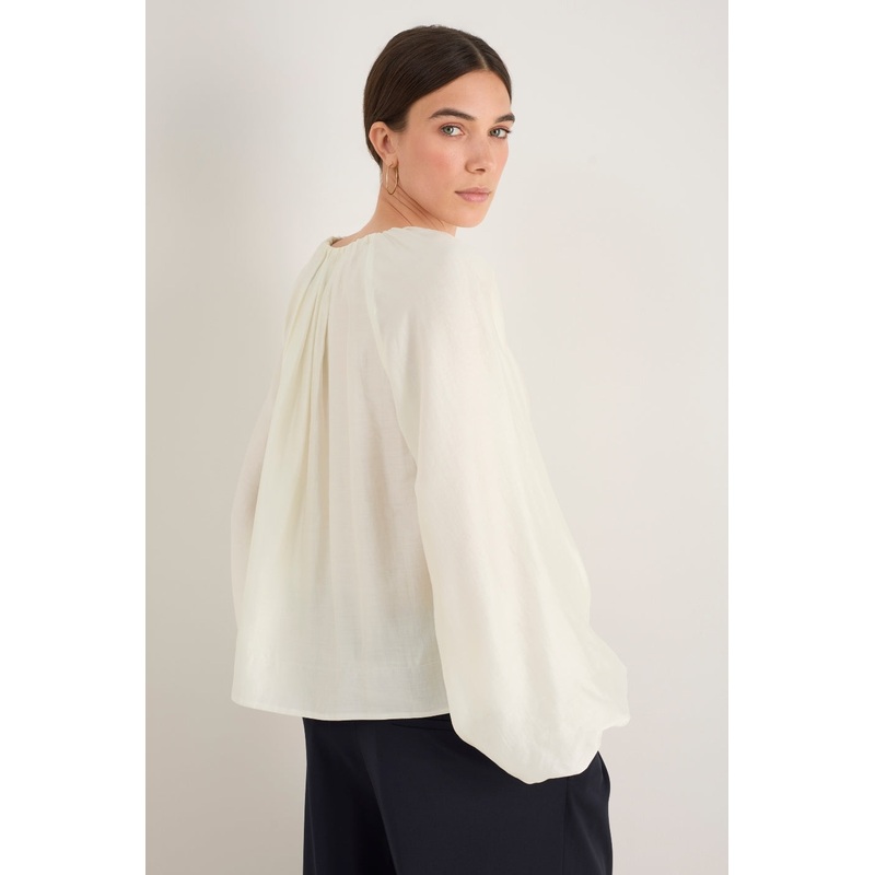 Cath x WYSE Lauren Top – Ivory