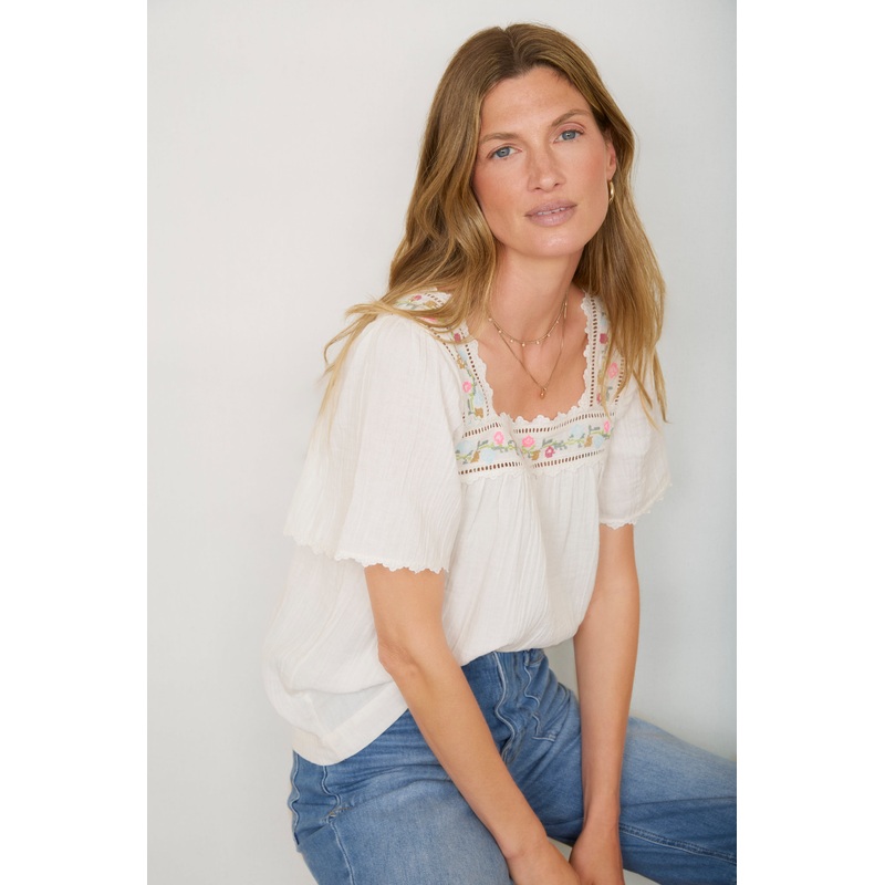 Calista Embroidered Top – Ivory
