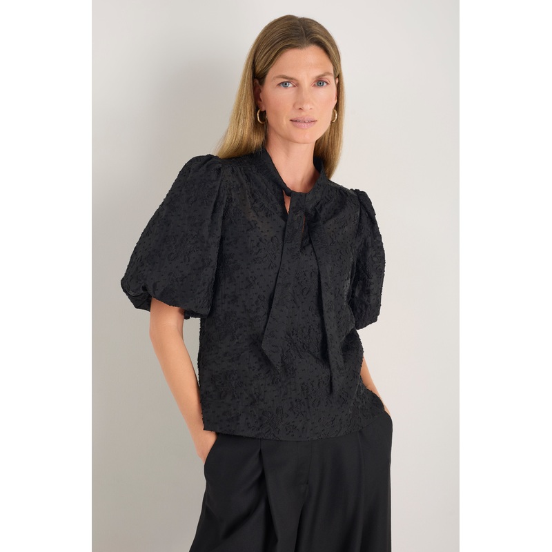 Cath x WYSE Agatha Top – Black