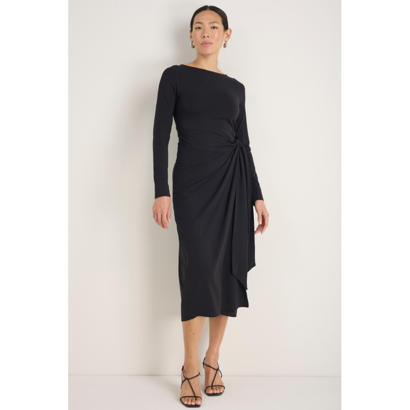 DB x WYSE Wrap Dress – Black