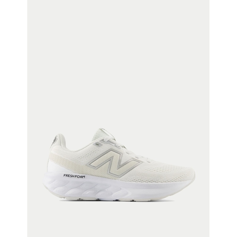 520v9 Shoes – White