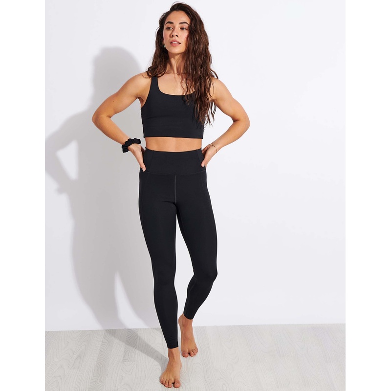 The Paloma Set – Black