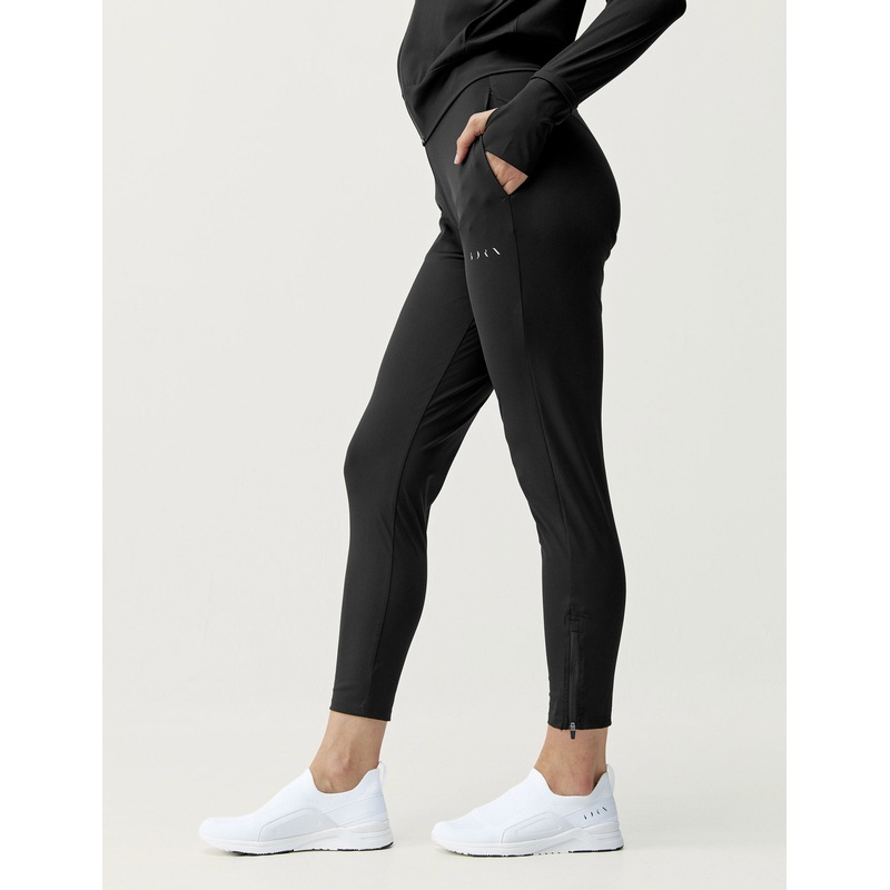 Airla Jogger – Black