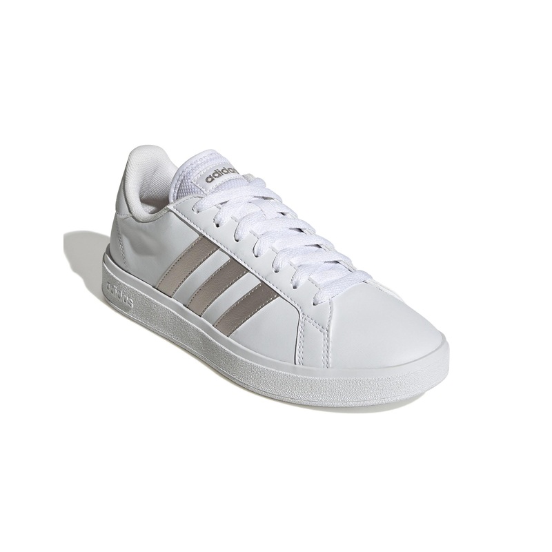 Grand Court Base 2.0 Shoes – Cloud White/Platinum Metallic