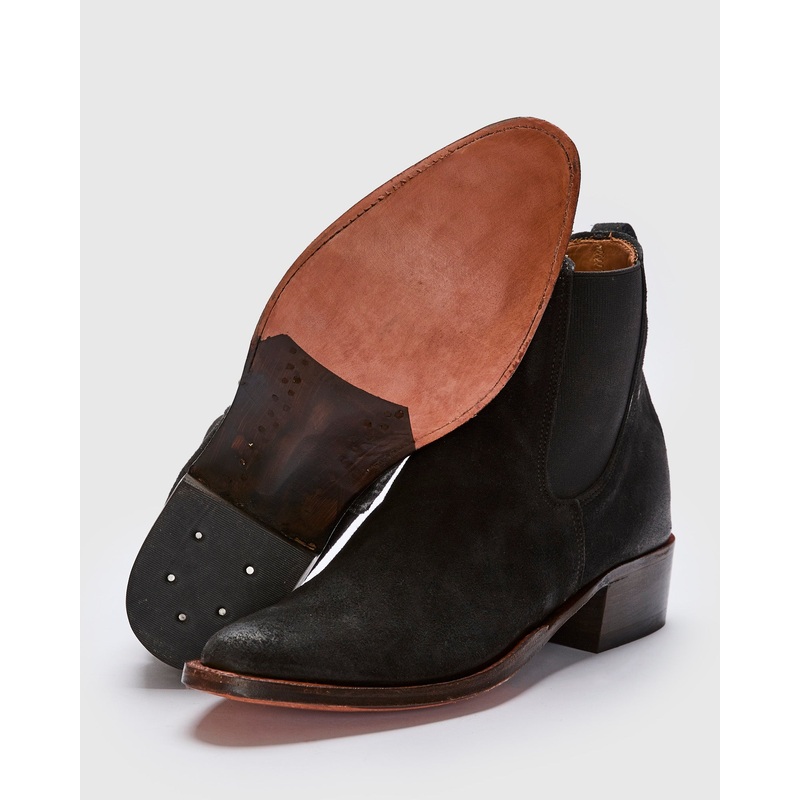 Plainview Chelsea Boot in Black Roughout