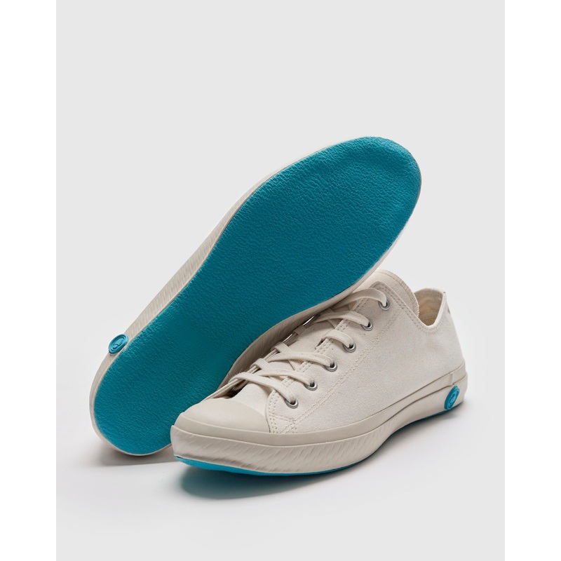 01JP Low Top Sneaker in White