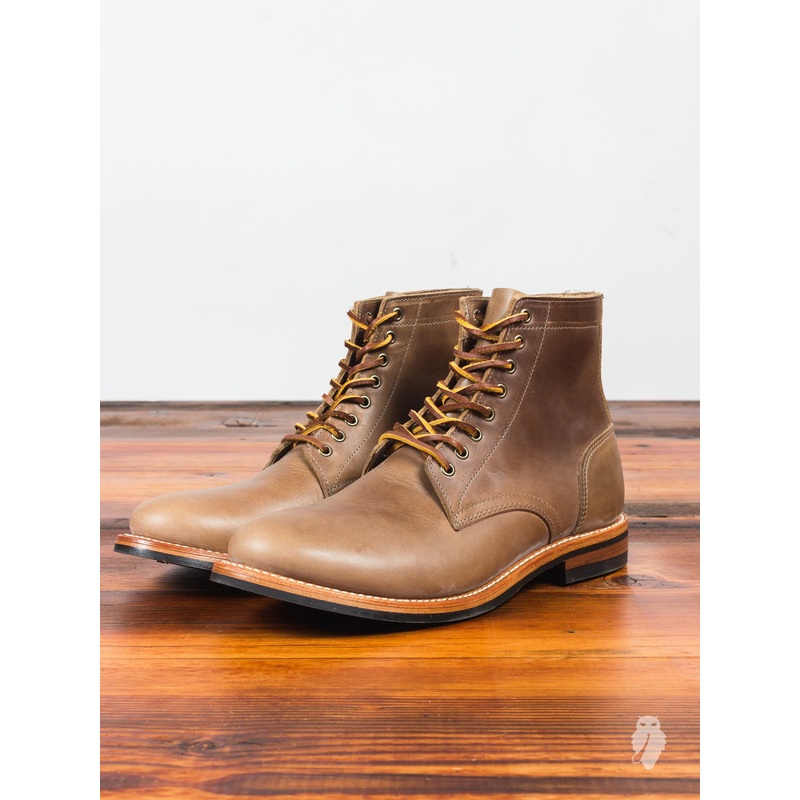 “Dainite Trench Boot” in Natural