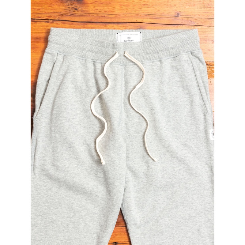 Slim Sweatpant in Heather Grey