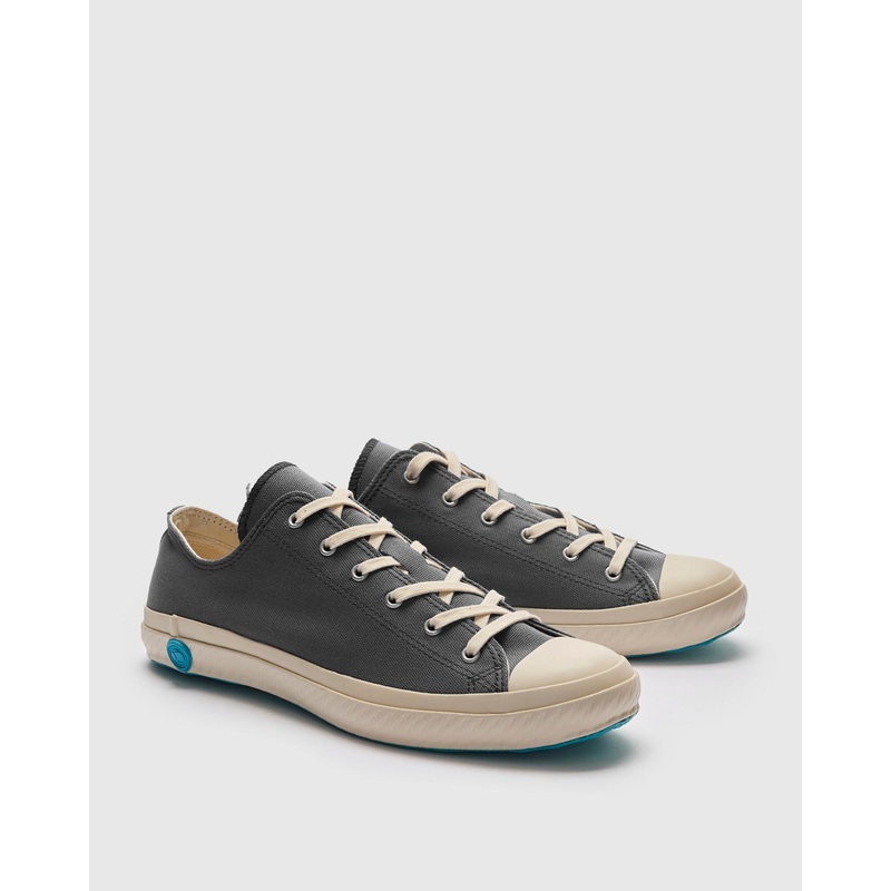 01JP Low Top Sneaker in Grey