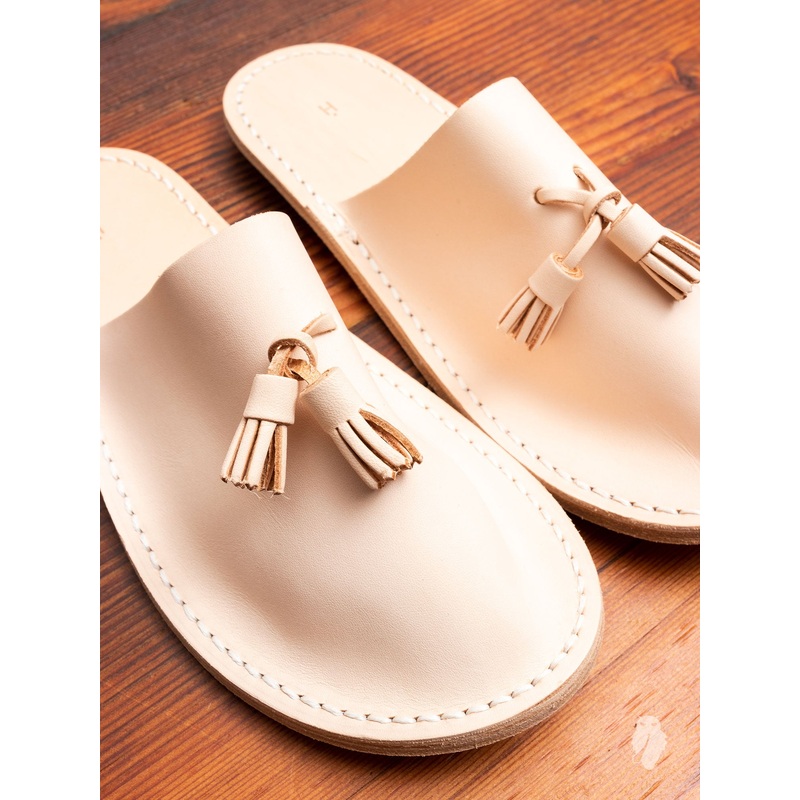 Leather Slipper in Natural