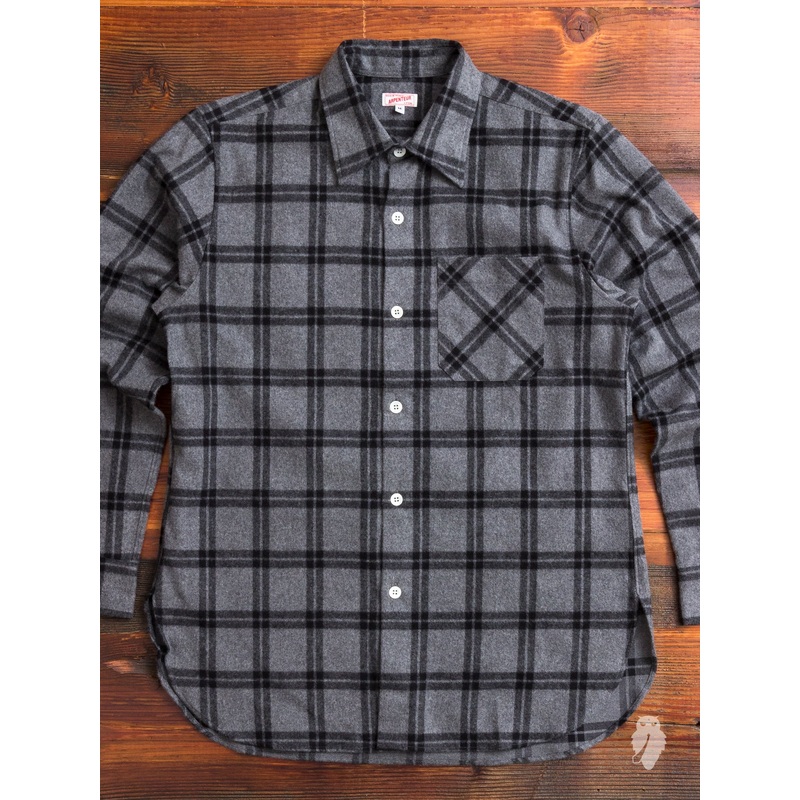 “Ted” Shaggy Flannel Shirt in Grey