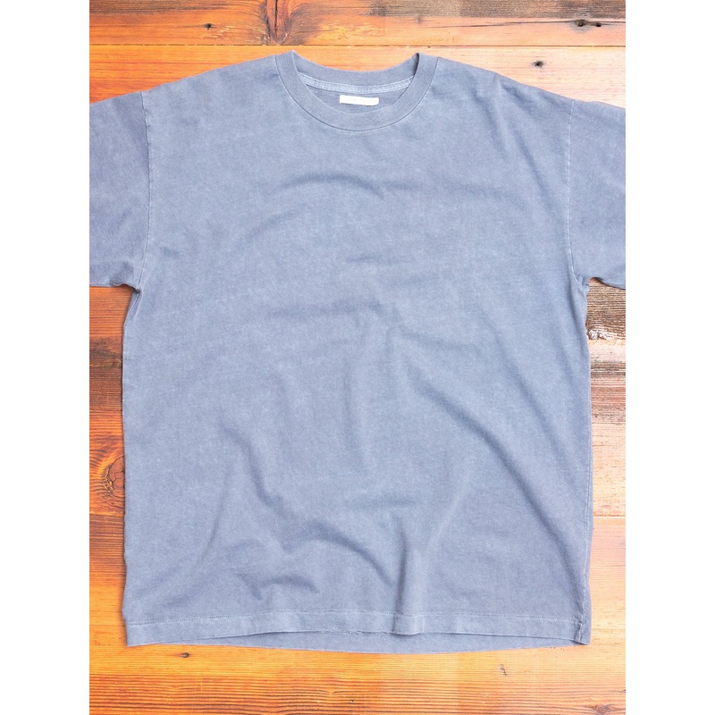 University T-Shirt in Flynt