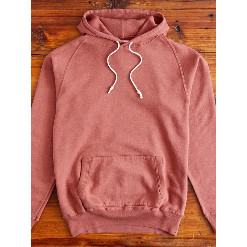 Ehu’kia Hooded Raglan Sweatshirt in Spiced Apple
