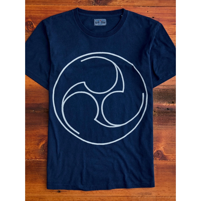 “Mitsutomoe” Bassen T-Shirt in Indigo