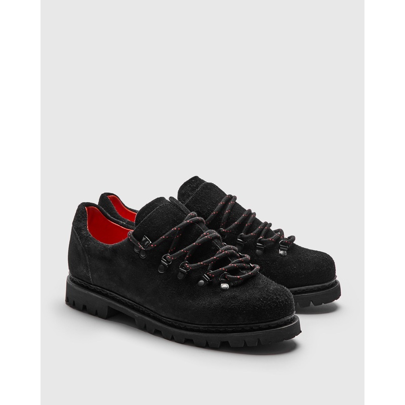 Clusaz Mountain Shoe in Velours Noir