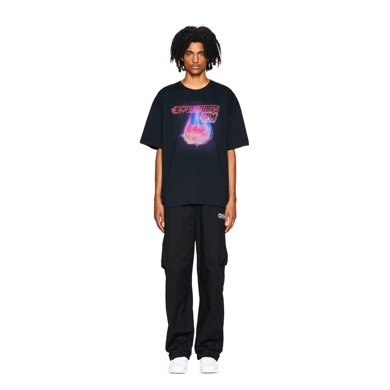 LOVE HURTS T-SHIRT BLACK